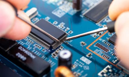 អេឡិចត្រូនិក