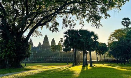 ទេសចរណ៍