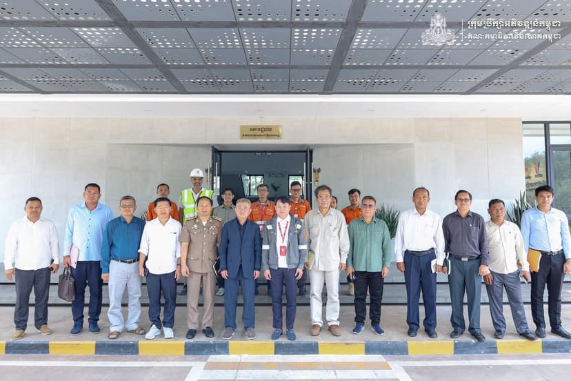 ការចុះត្រួតពិនិត្យការអនុវត្តគម្រោងវិនិយោគផលិតស៊ីម៉ង់ចំនួនពីរនៅក្នុងភូមិសាស្ត្រខេត្តកំពត